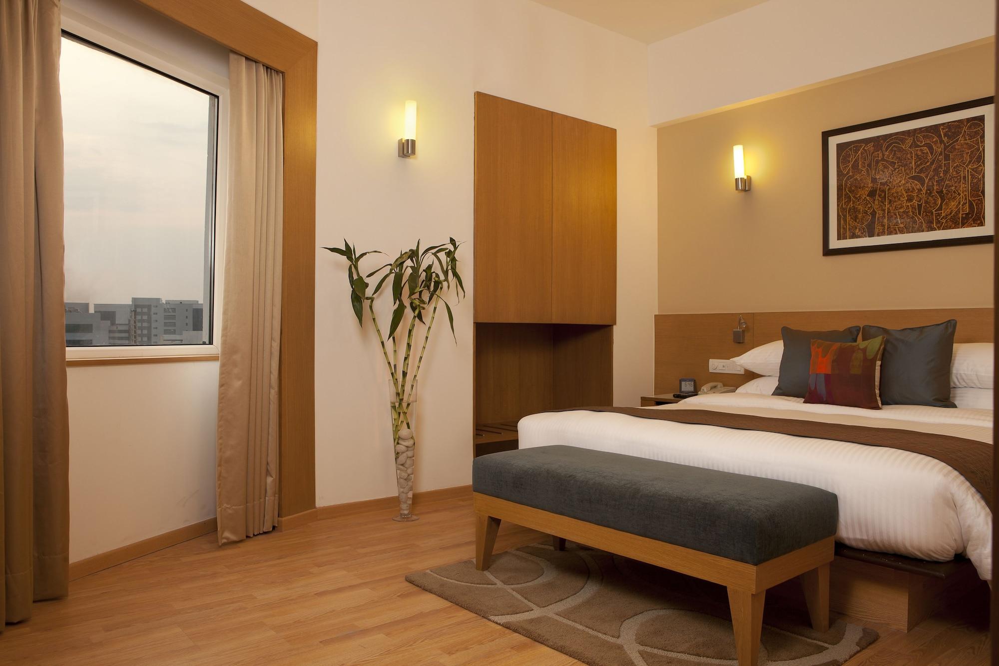 Lemon Tree Premier Hitec City Hyderabad Bagian luar foto
