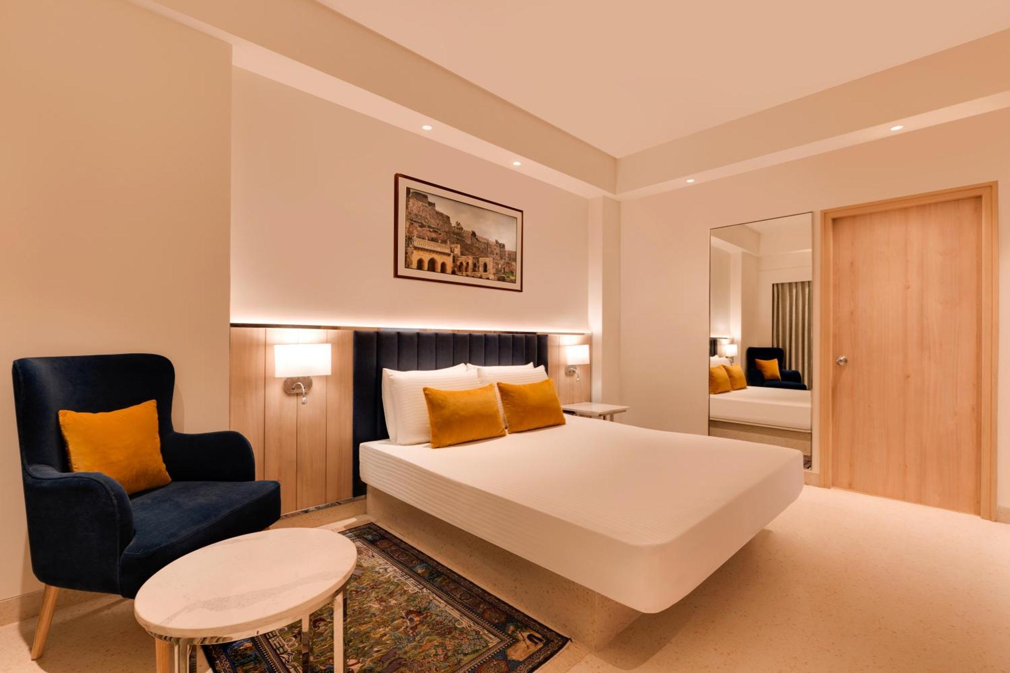 Lemon Tree Premier Hitec City Hyderabad Bagian luar foto